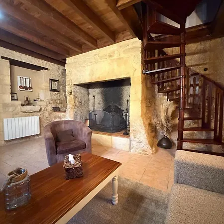 Maison Lou Cantou, Proche De Sarlat Σπίτι διακοπών *